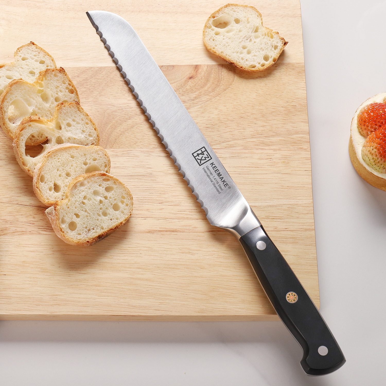 KEEMAKE Bread Knife 8 inch, Serrated Bread Knife for Homemade Bread